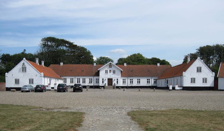 Fugletårn og udstilling ved Lønborggaard